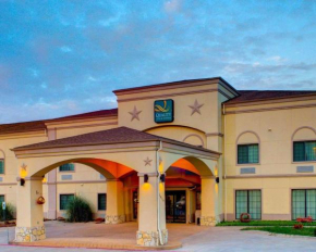 Гостиница Quality Inn & Suites - Glen Rose  Глен Роуз